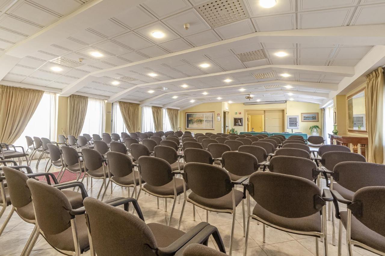 Hotel Vittorio Emanuele Sassari Exteriör bild
