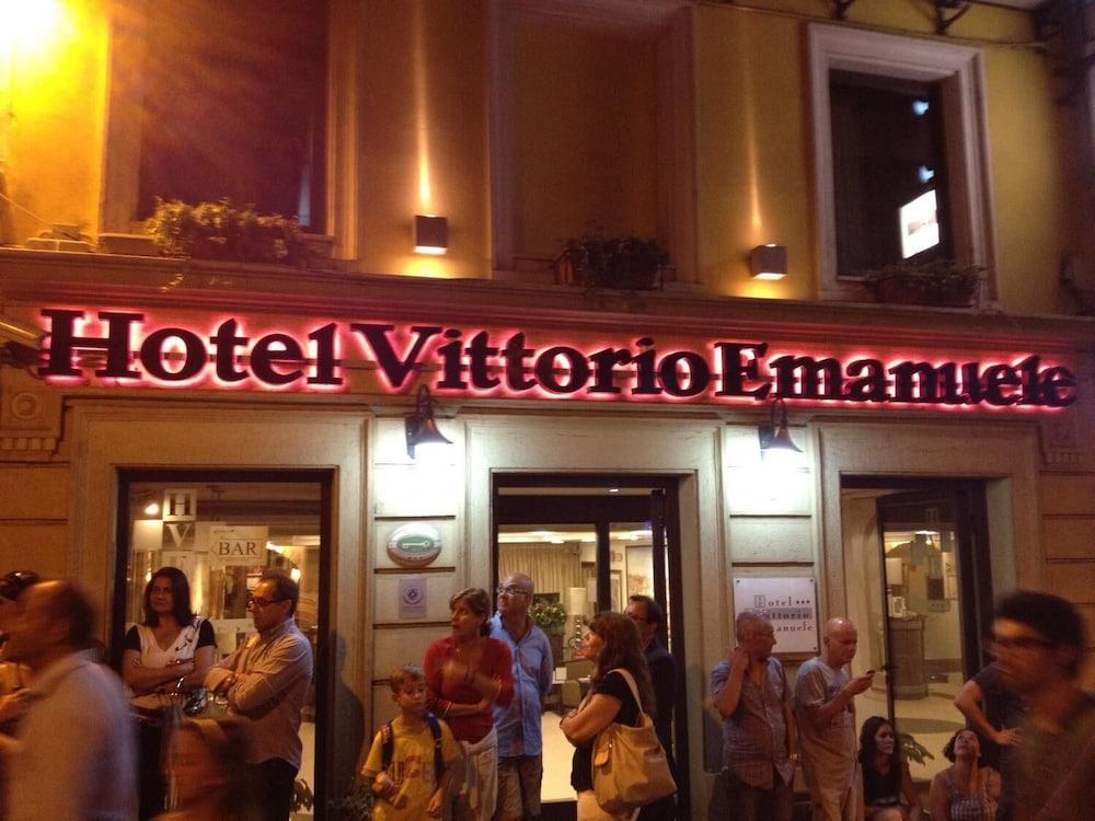 Hotel Vittorio Emanuele Sassari Exteriör bild