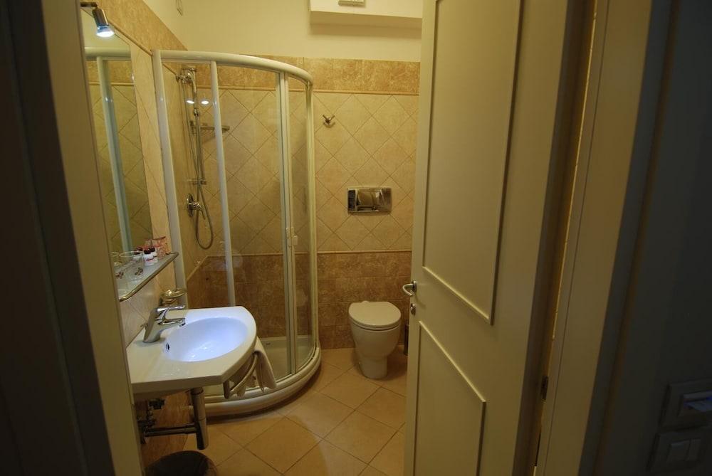 Hotel Vittorio Emanuele Sassari Exteriör bild